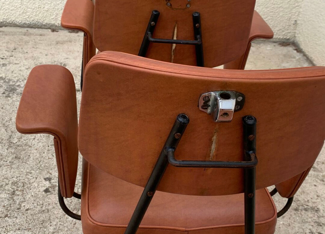 Design hairdresser's chair 1950