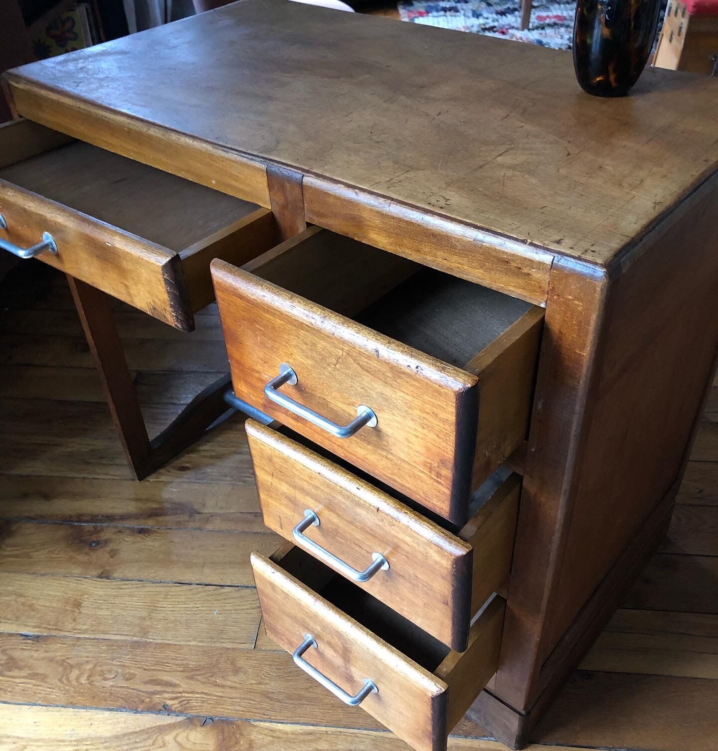 Office 6/10 years 1950