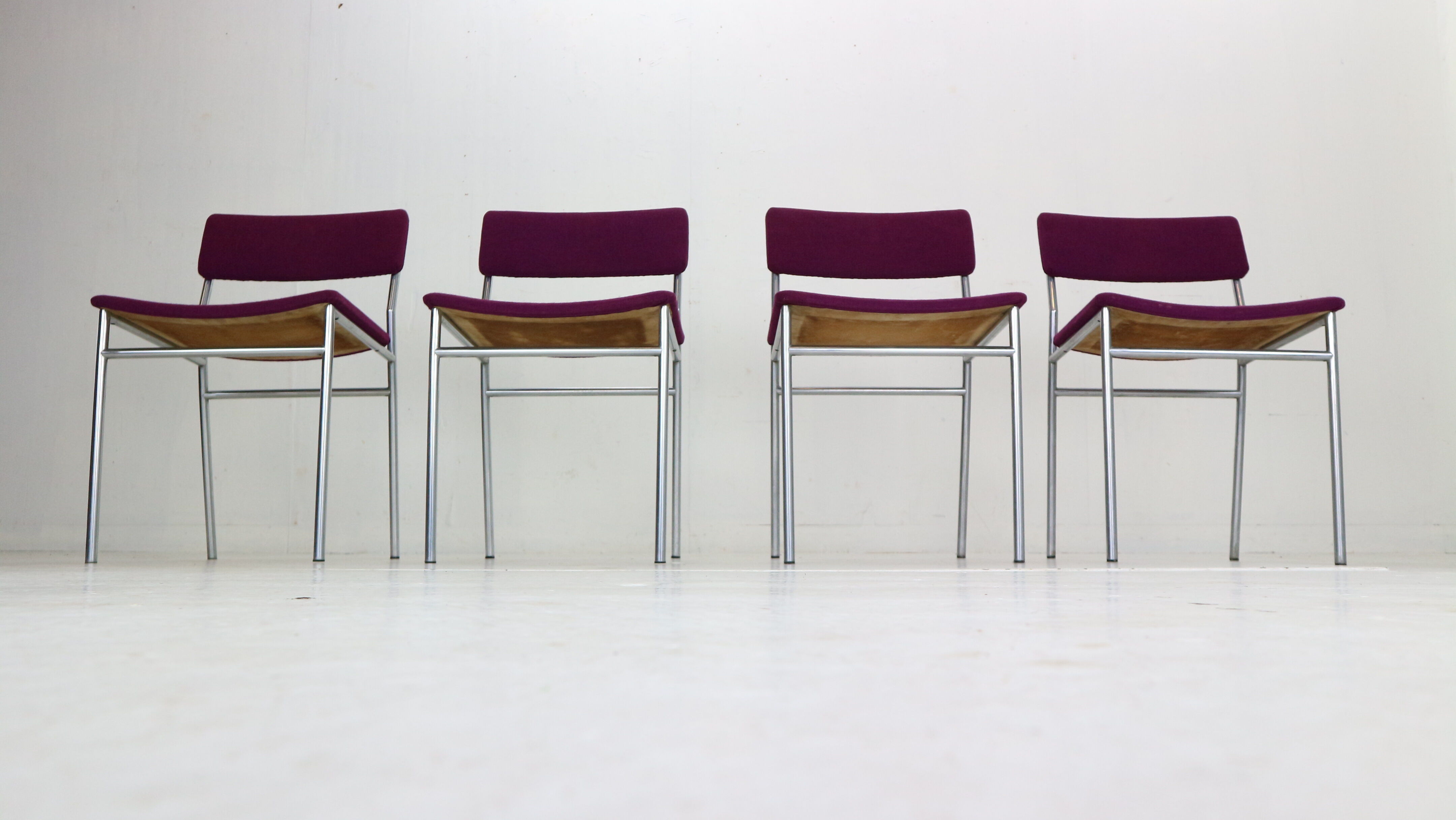 Set of 4 dinning room chairs Martin Visser "SE07"  for 't Spectrum Bergeijk, 1960