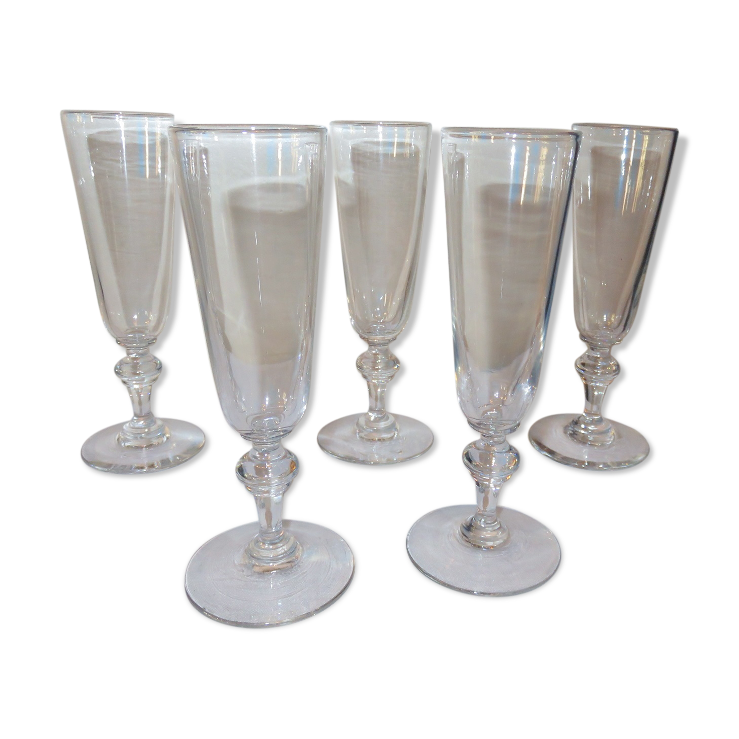 Ensemble de 5 ancienne flûtes à champagne Baccarat Selency