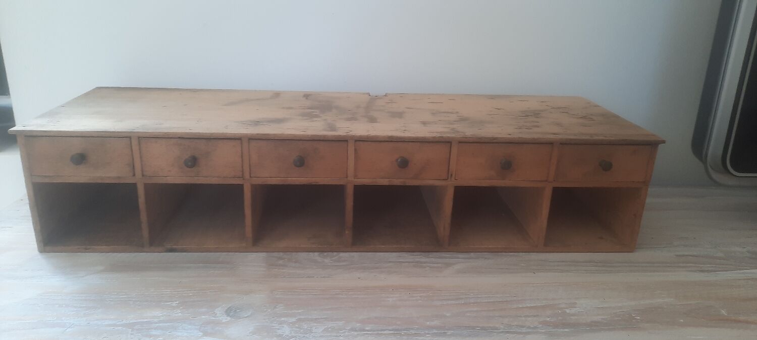 Small furniture of.business in.wood