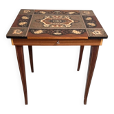 Table musicale vintage en marqueterie de Sorrente – mécanisme suisse Lador