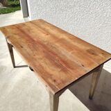 Farm table