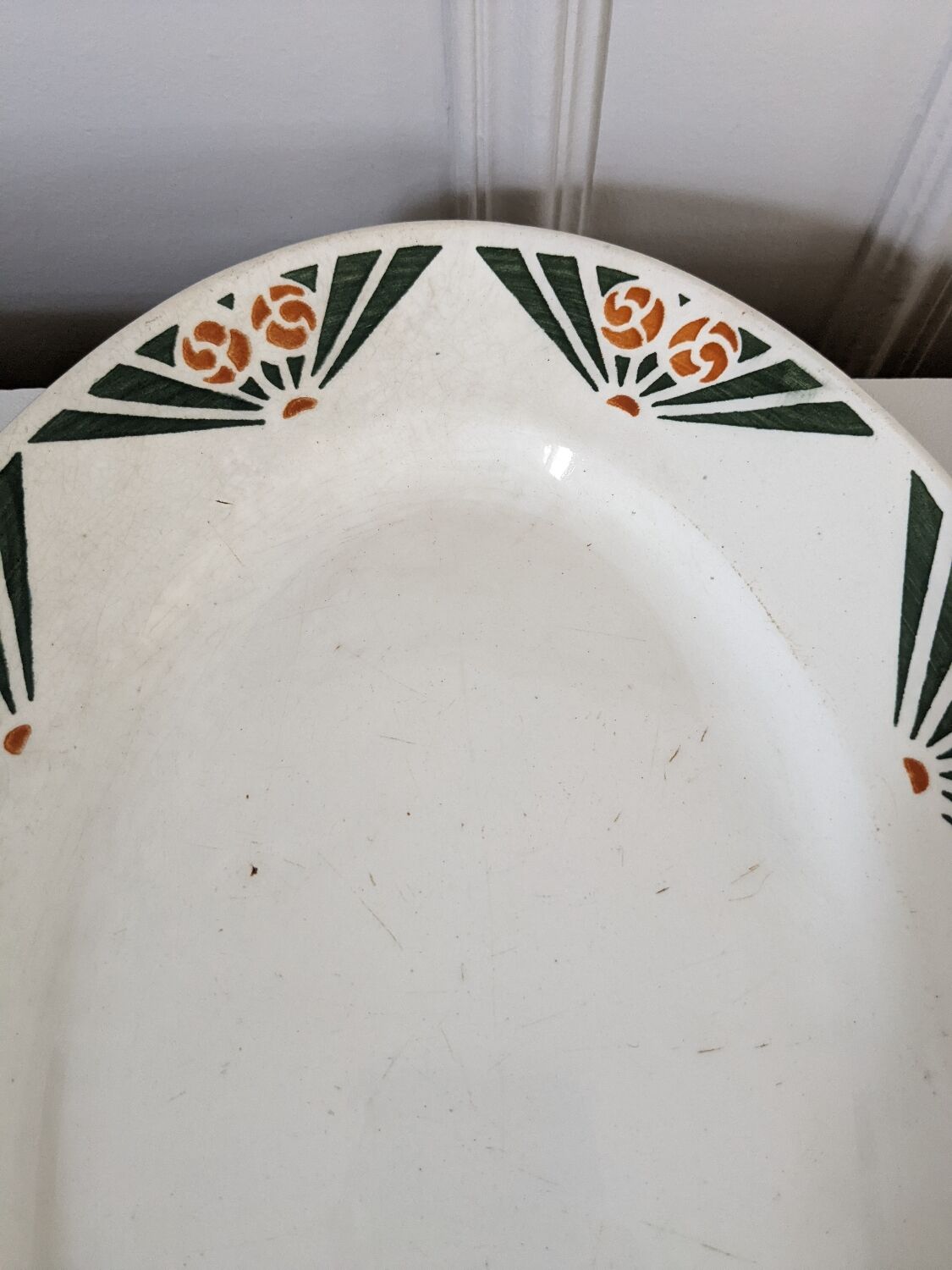 Oval dish "labrut frères"