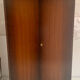 Armoire vintage pieds compas