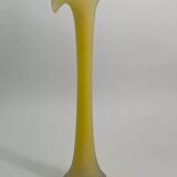 Vase vintage en pâte de verre jaune