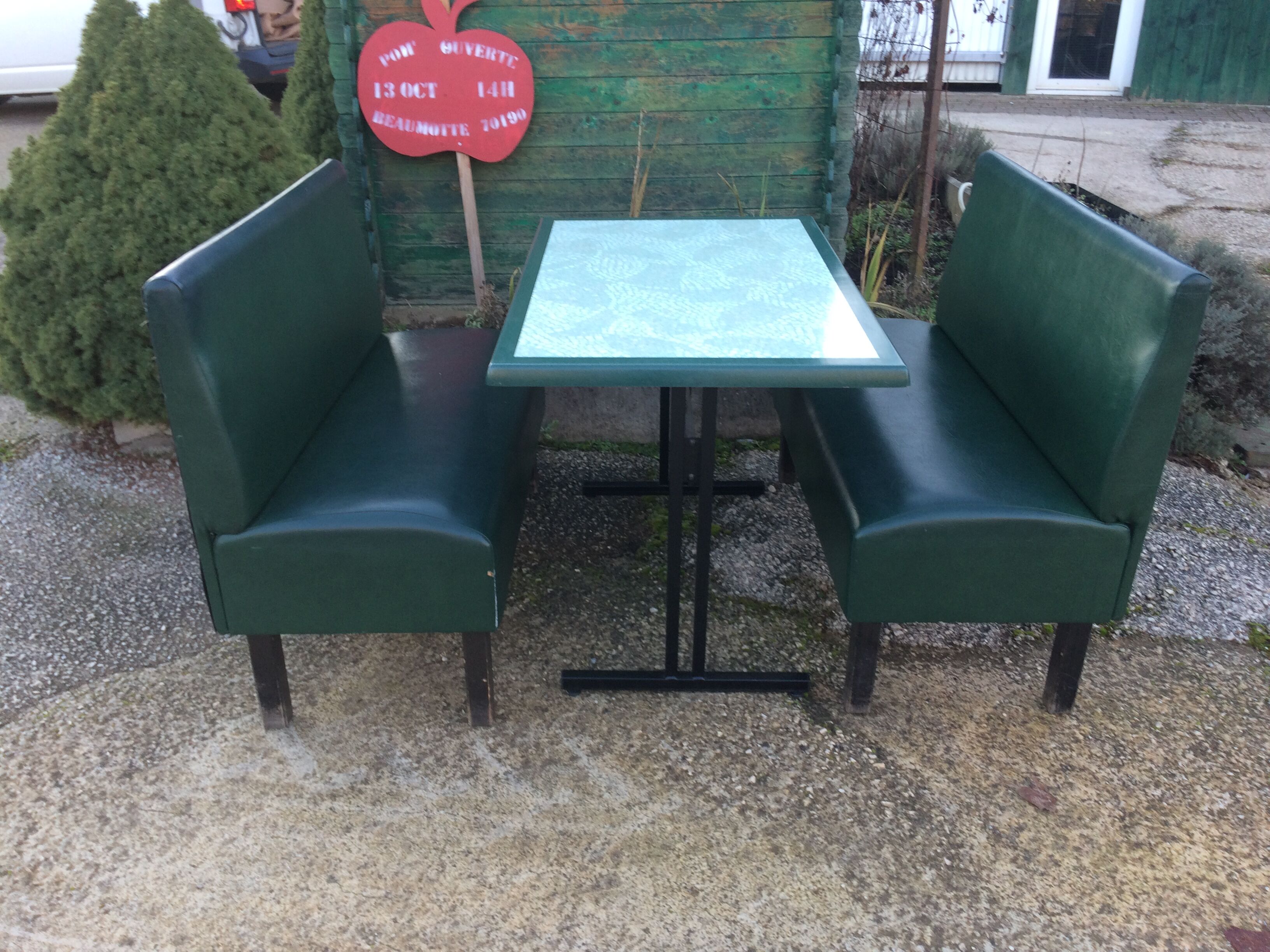 Set of two bistro banquettes plus table