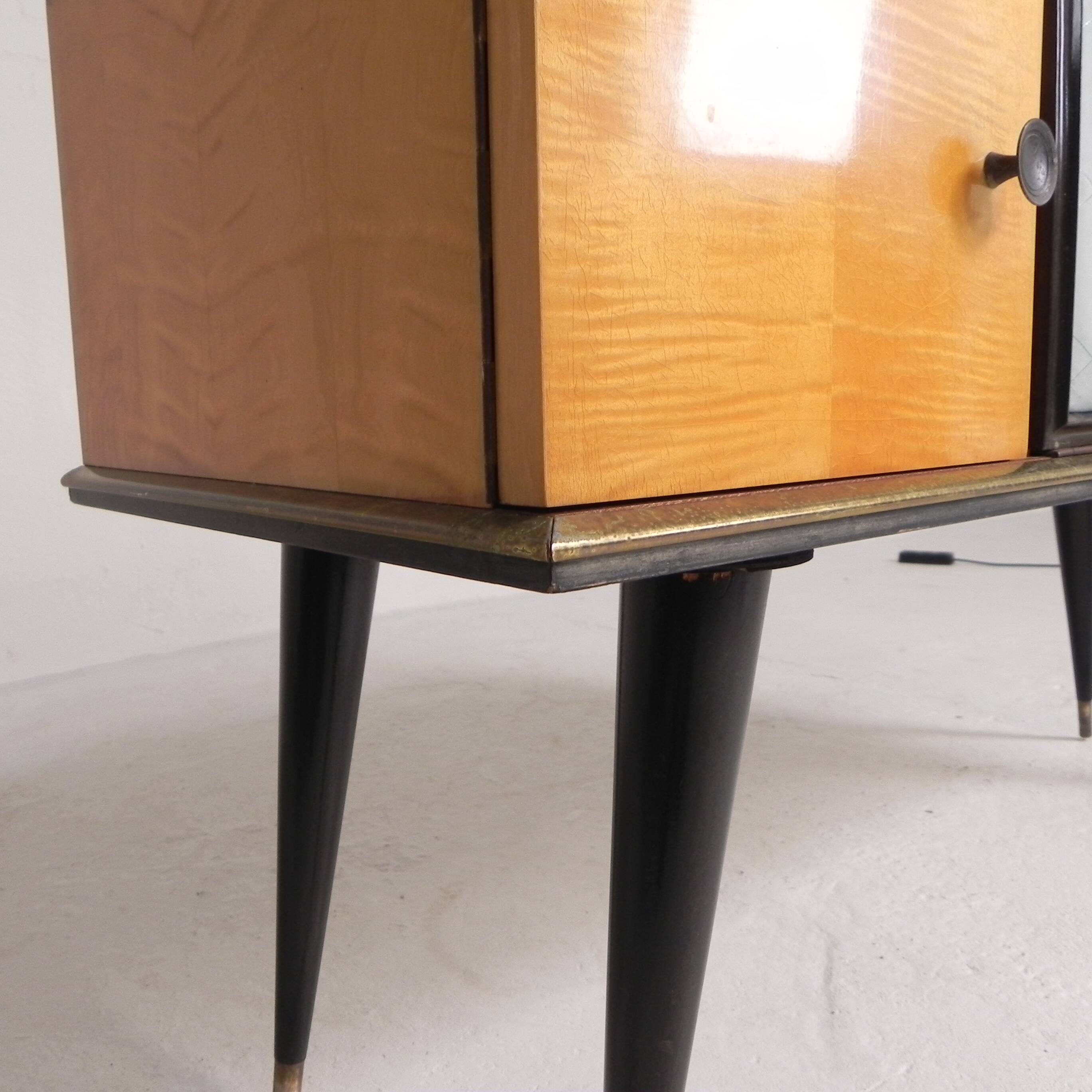 Vintage sideboard with tapered legs, 1950s.