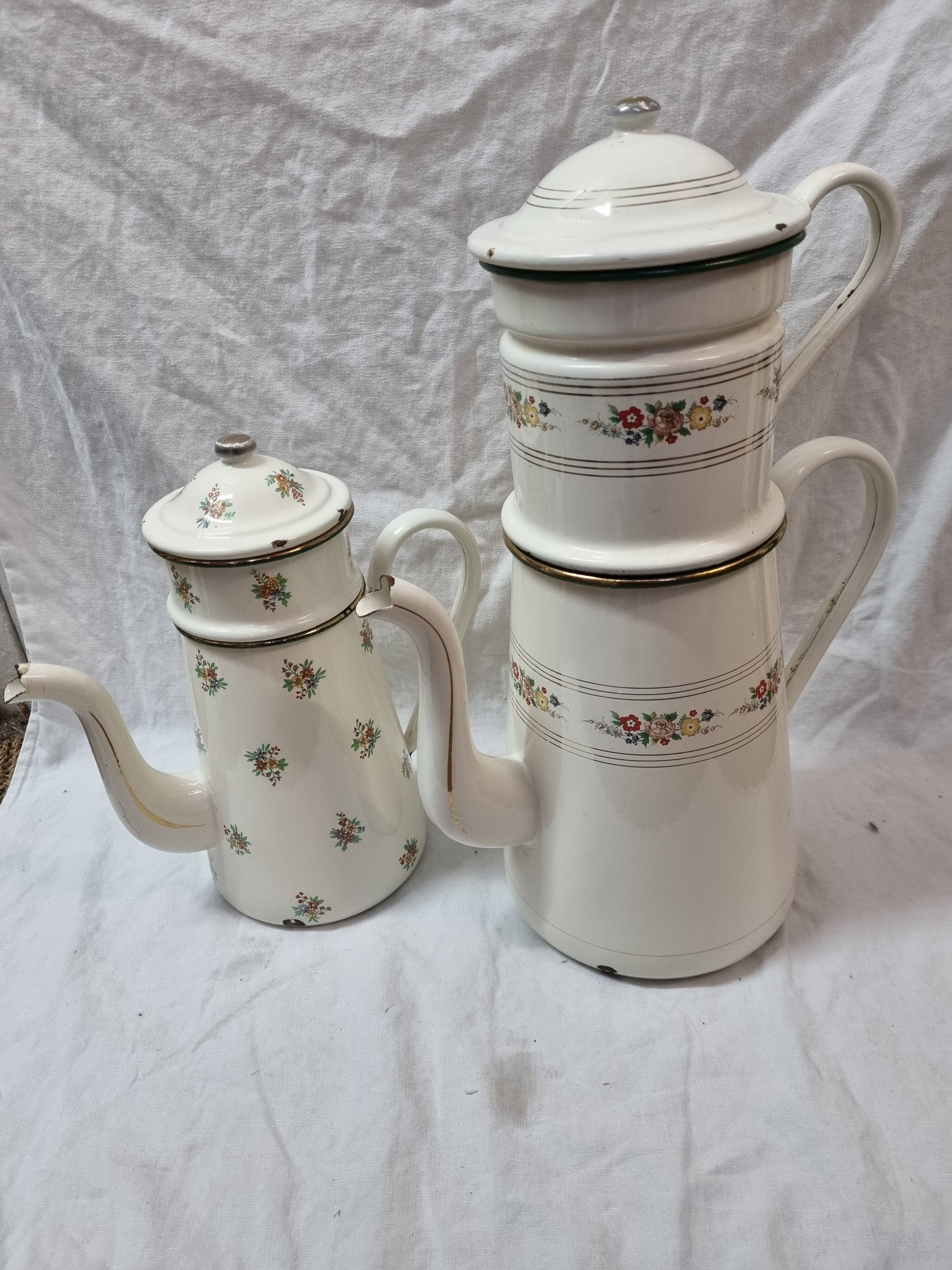 Sandstone coffee maker from 1940