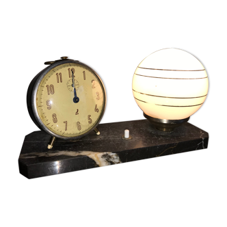 Lampe opaline sur marbre avec réveil Jaz