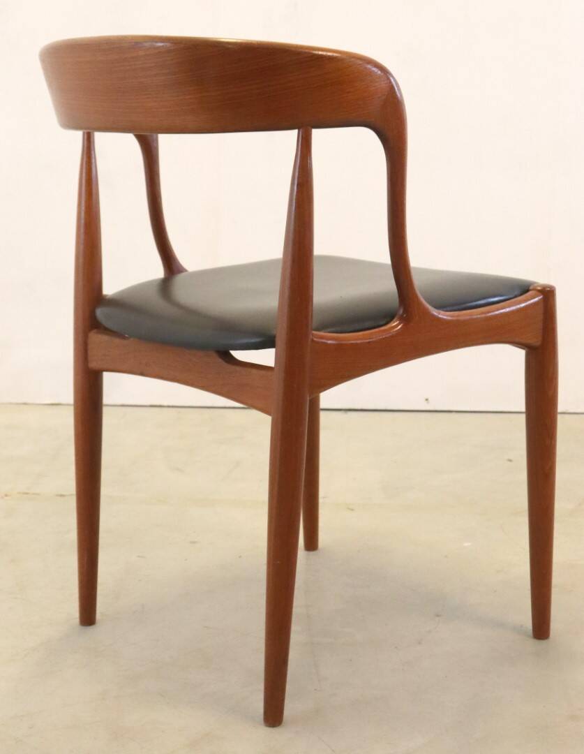 Set of 6 chairs Johannes Andersen voor Uldum stoelen -