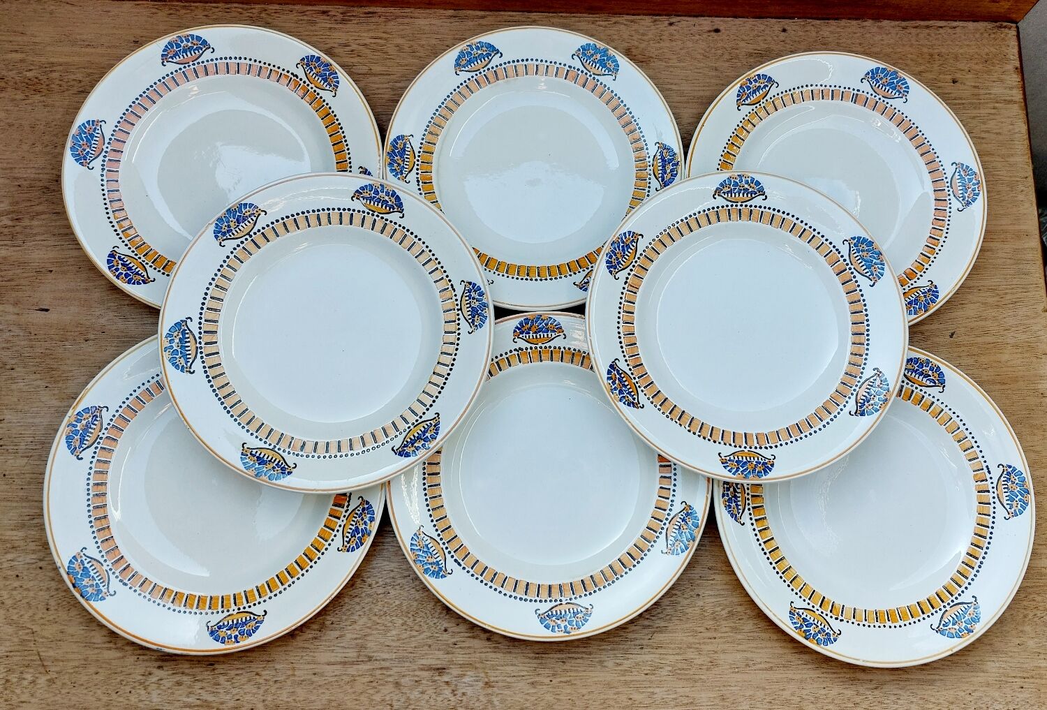 Assiettes plates Longwy
