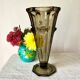 Vase cornet 1930 Art Deco verre fumé