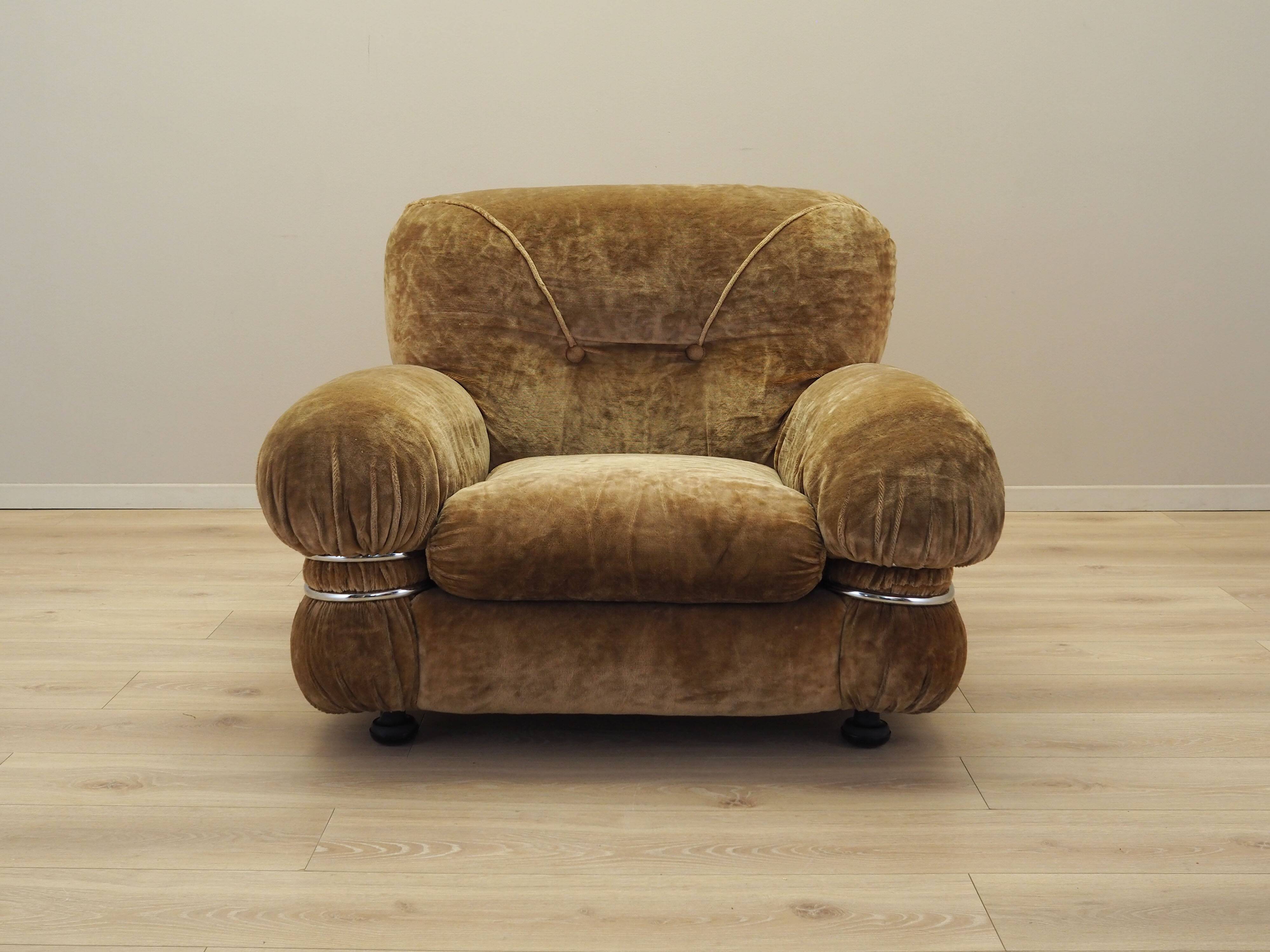Velour armchair, Italian design, 1970s, production: Italy