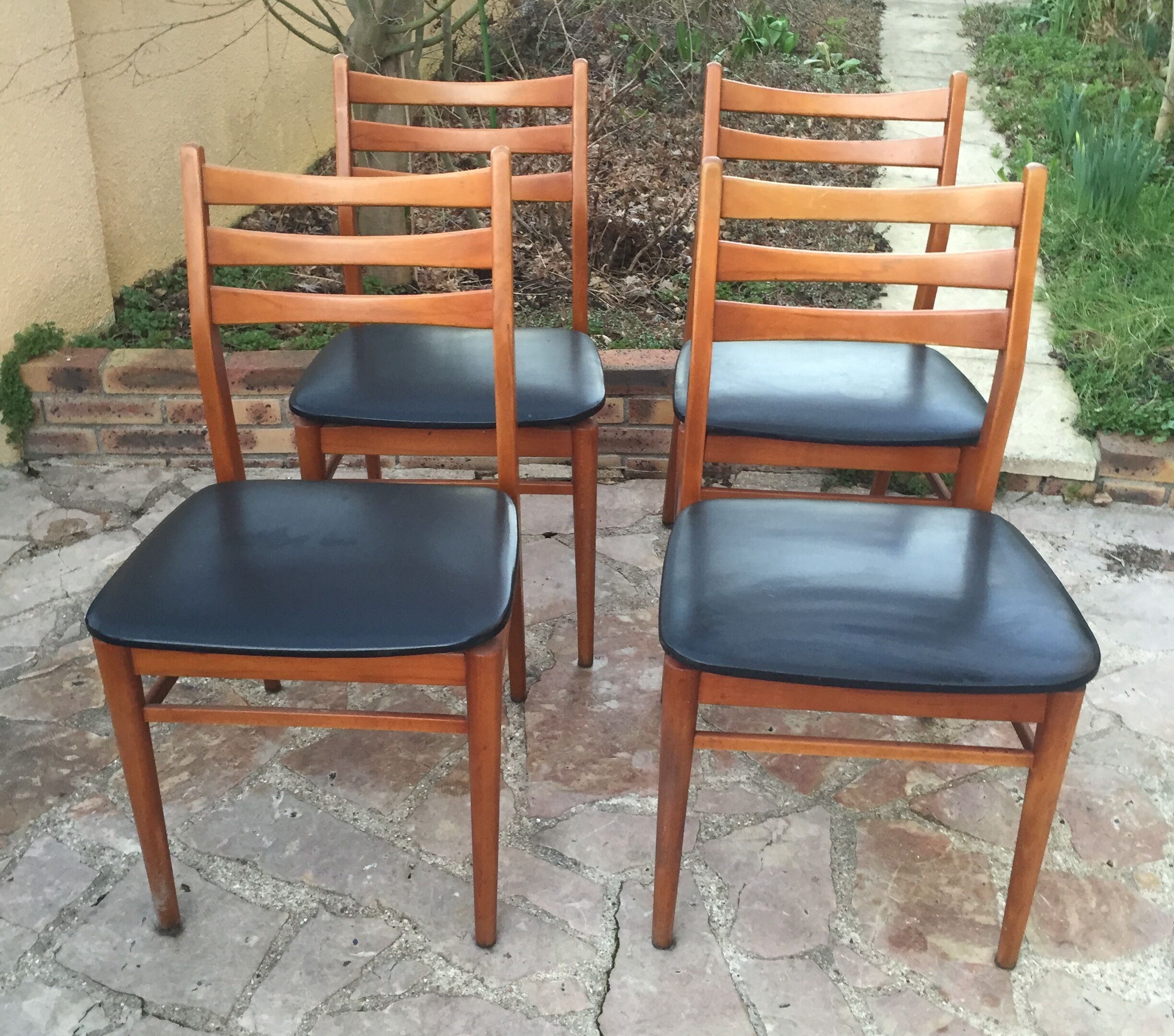 Set of 4 chairs Scandinavian