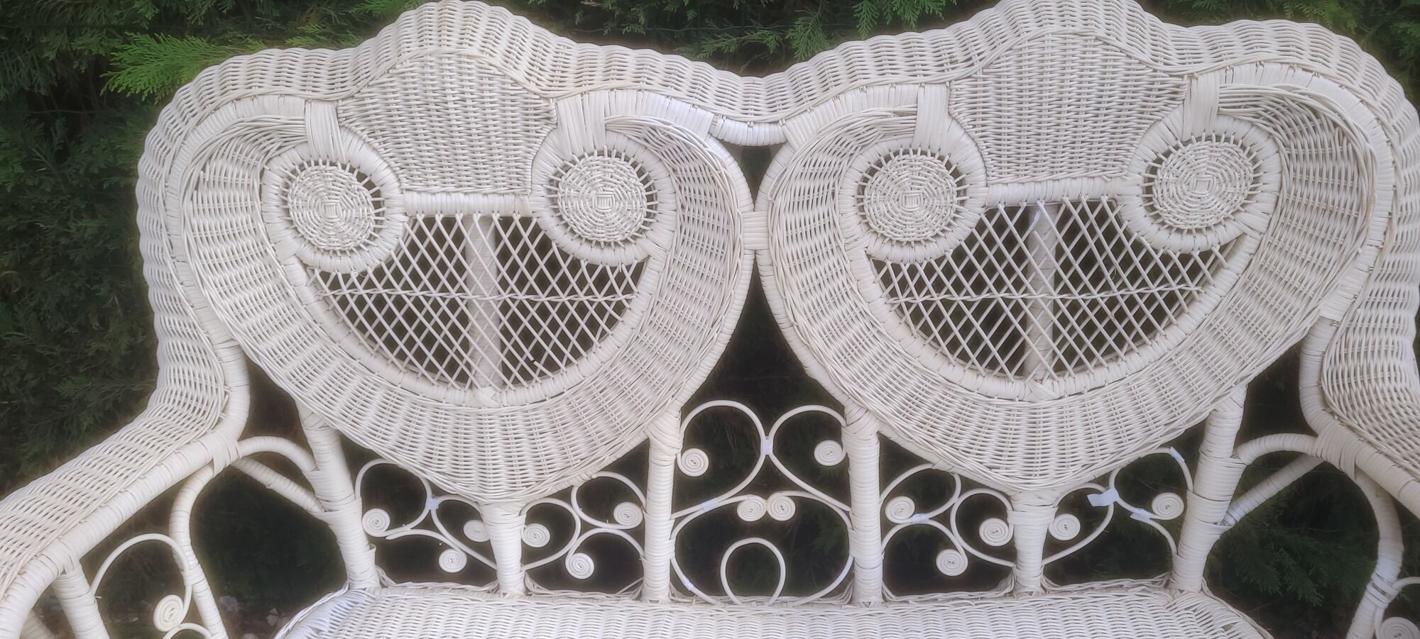 Vintage peacock rattan garden furniture