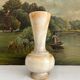 Vase vintage en résine façon albatre