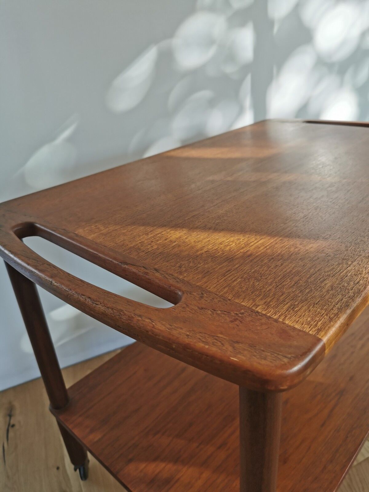 Dessert/ Scandinavian trolley teak Bowa