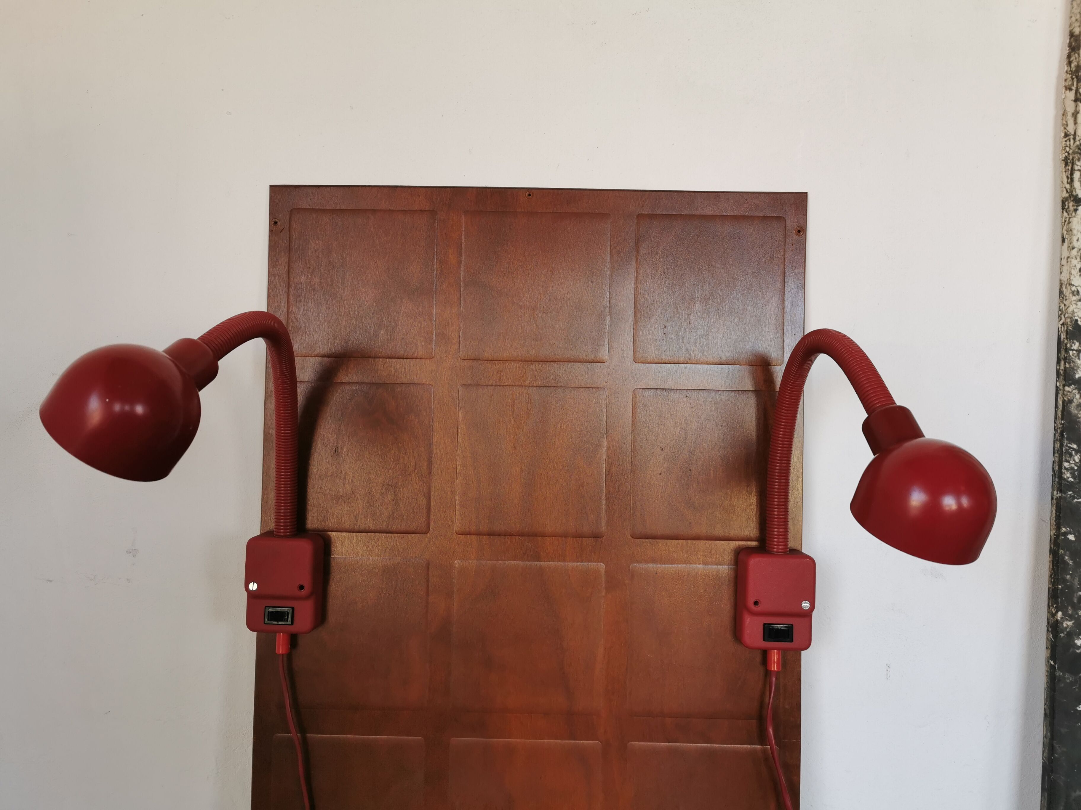 Pair of cobra sconces 1980