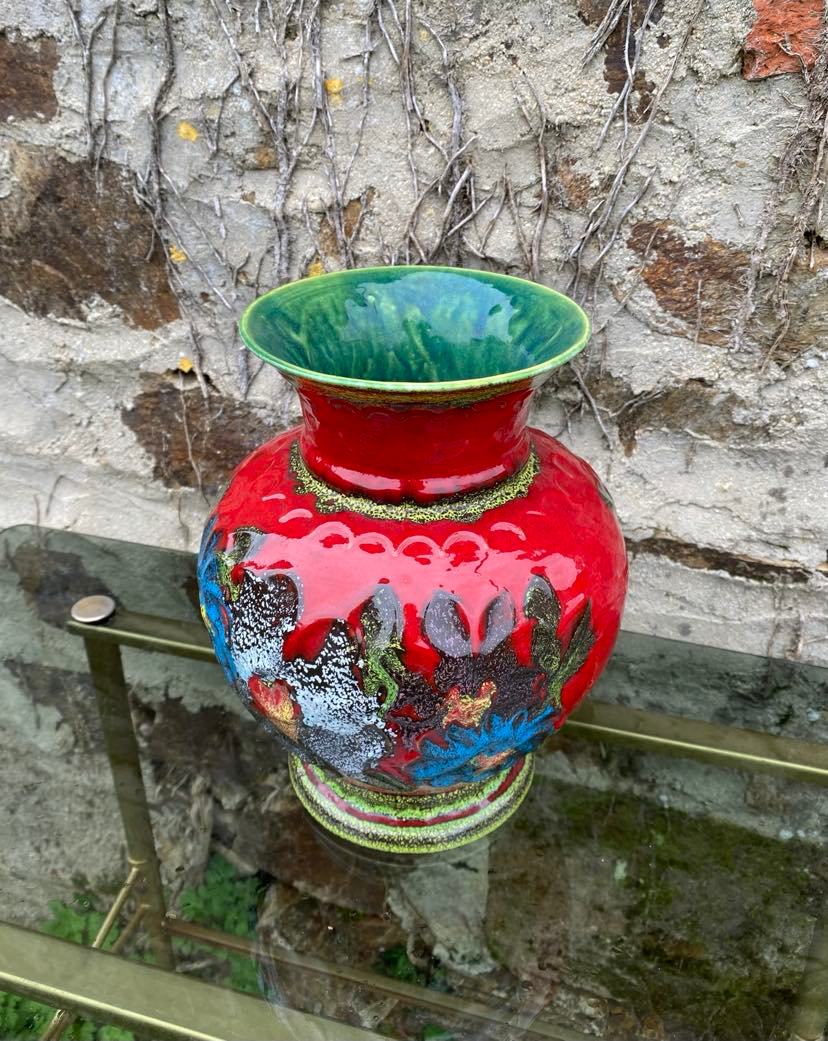 Vintage red vase germany year 70 fat lava floral decoration 70s