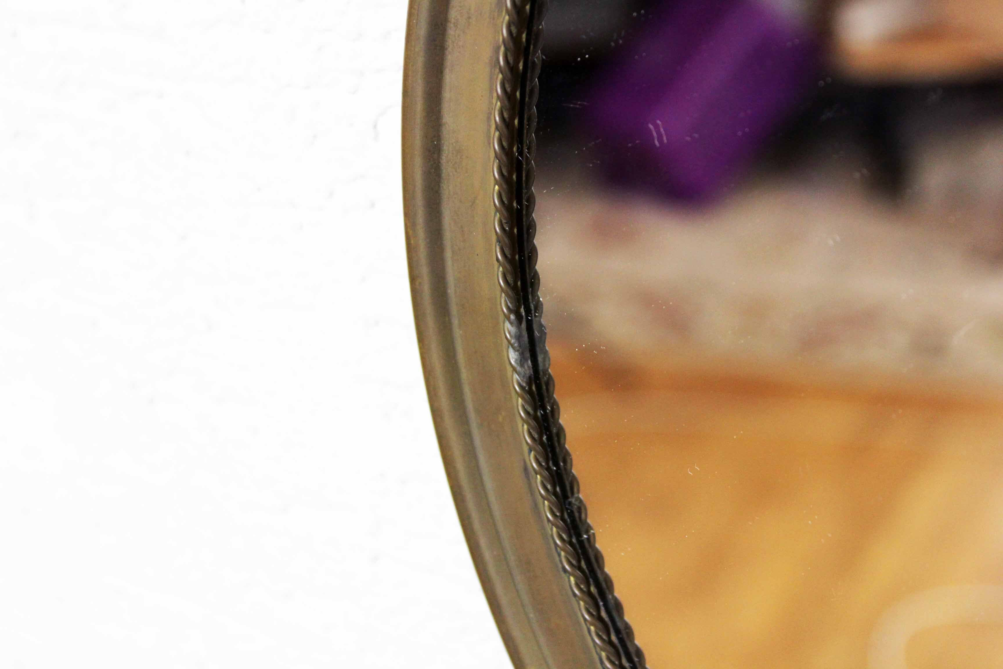 Round mirror, brass frame with décor 37x37cm