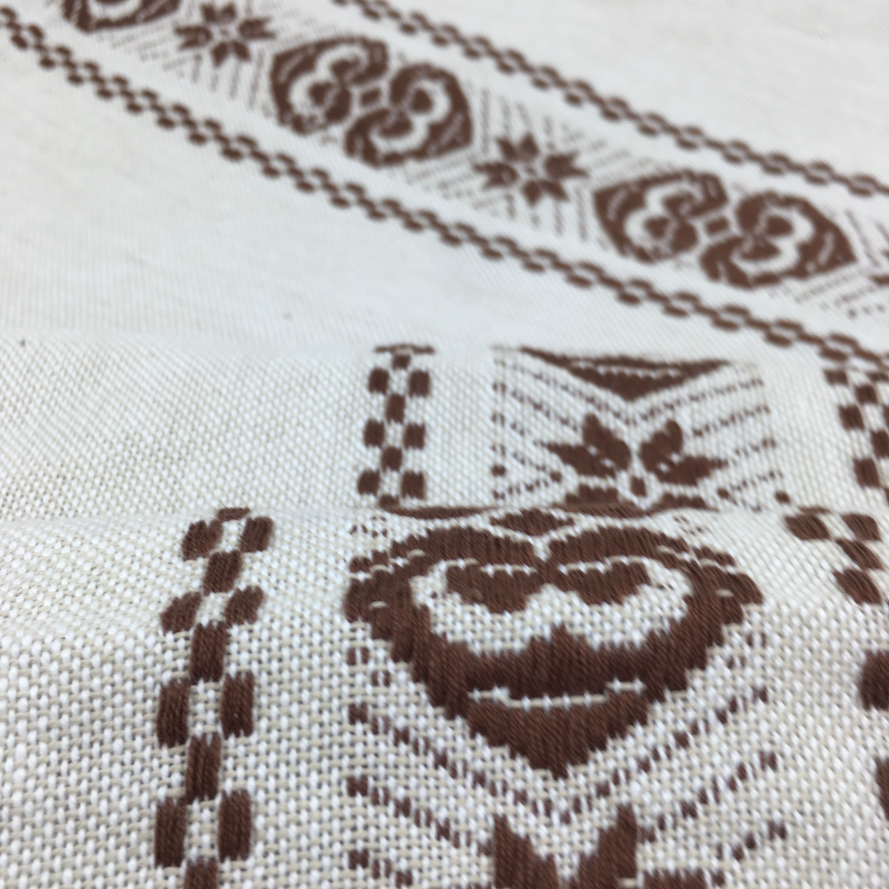 Vintage linen tablecloth and 6 towels