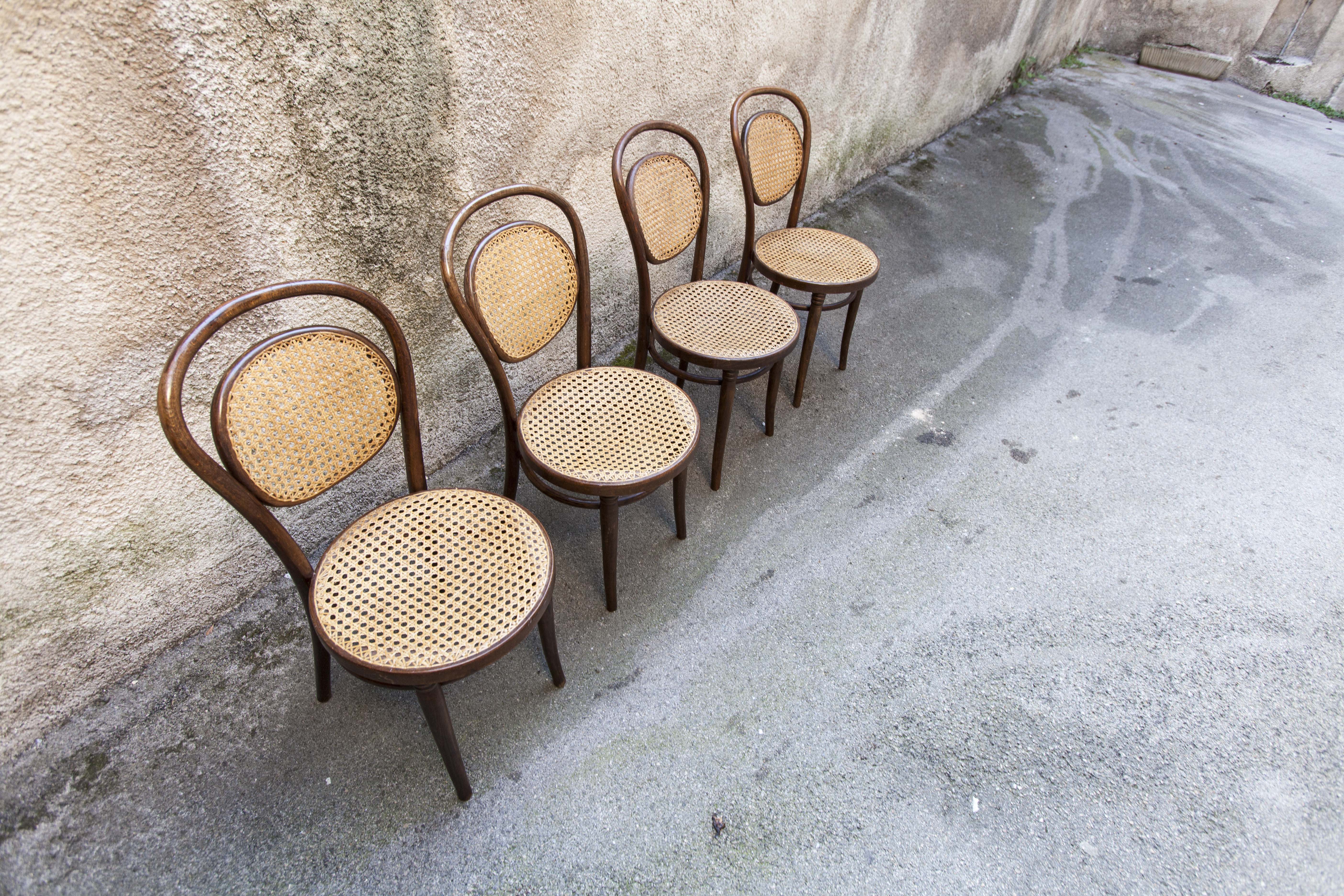 4 chairs Thonet n ° 11 MPA Radomsko