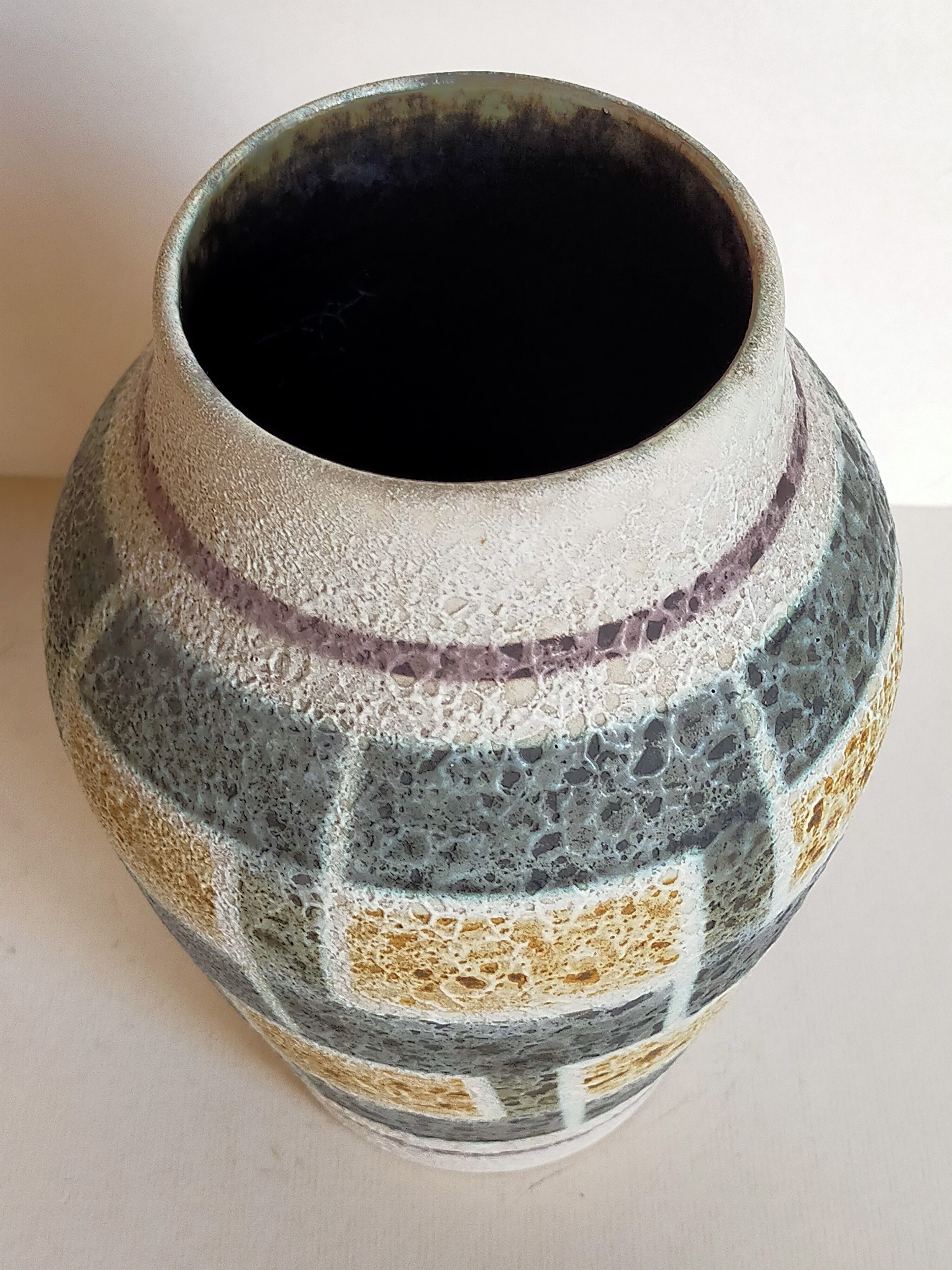 West-Germany vintage ceramic vase washes with graphic pattern