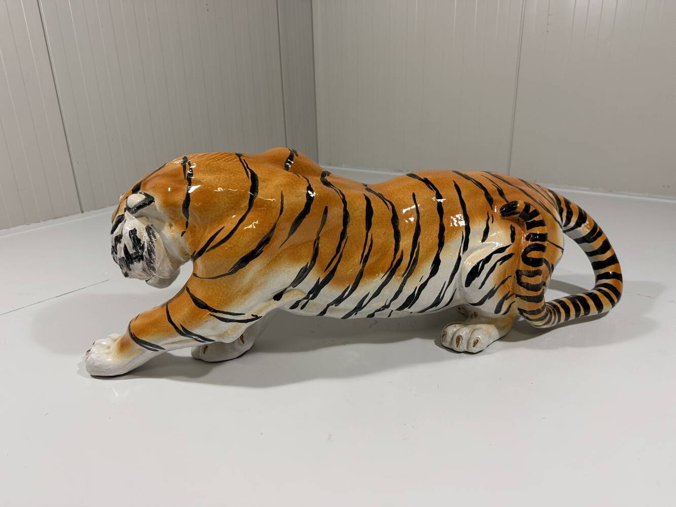 Grand tigre en céramique italienne des années 1970