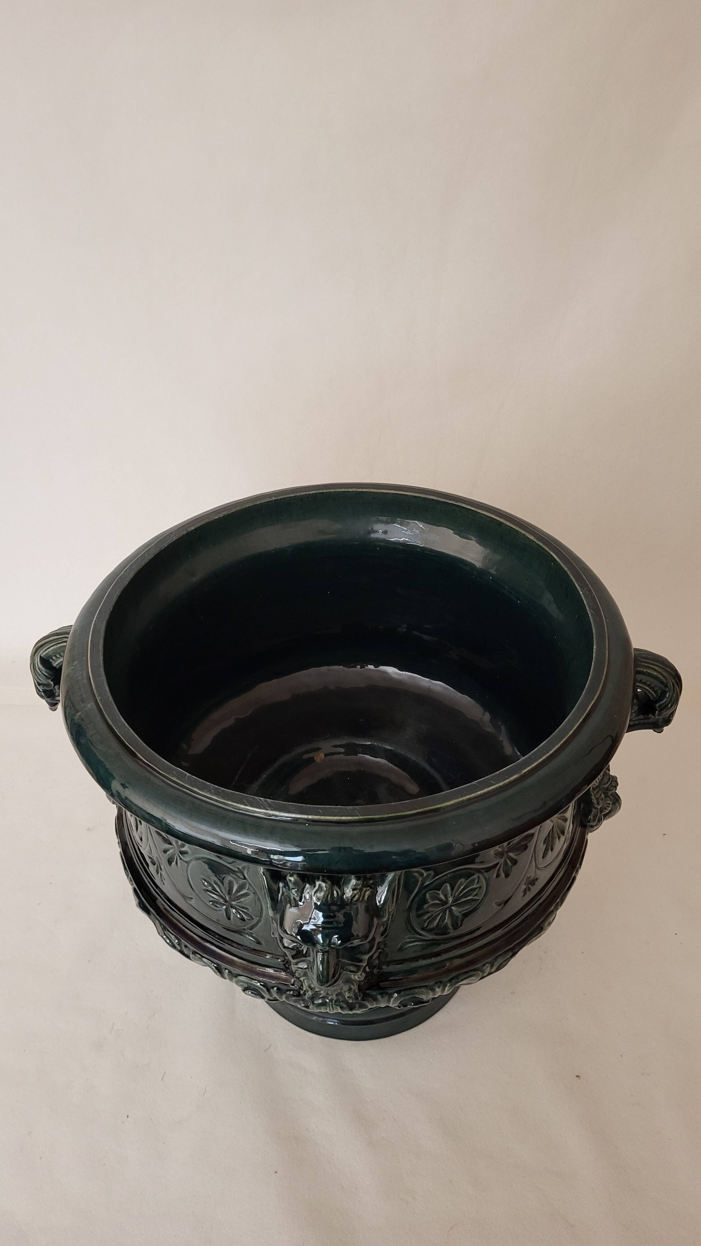 Column and its flowerpot by Johann Peter Gréber (1820-1898)