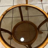 Salon en rotin et cannage formé de 2 fauteuils et d'une table basse