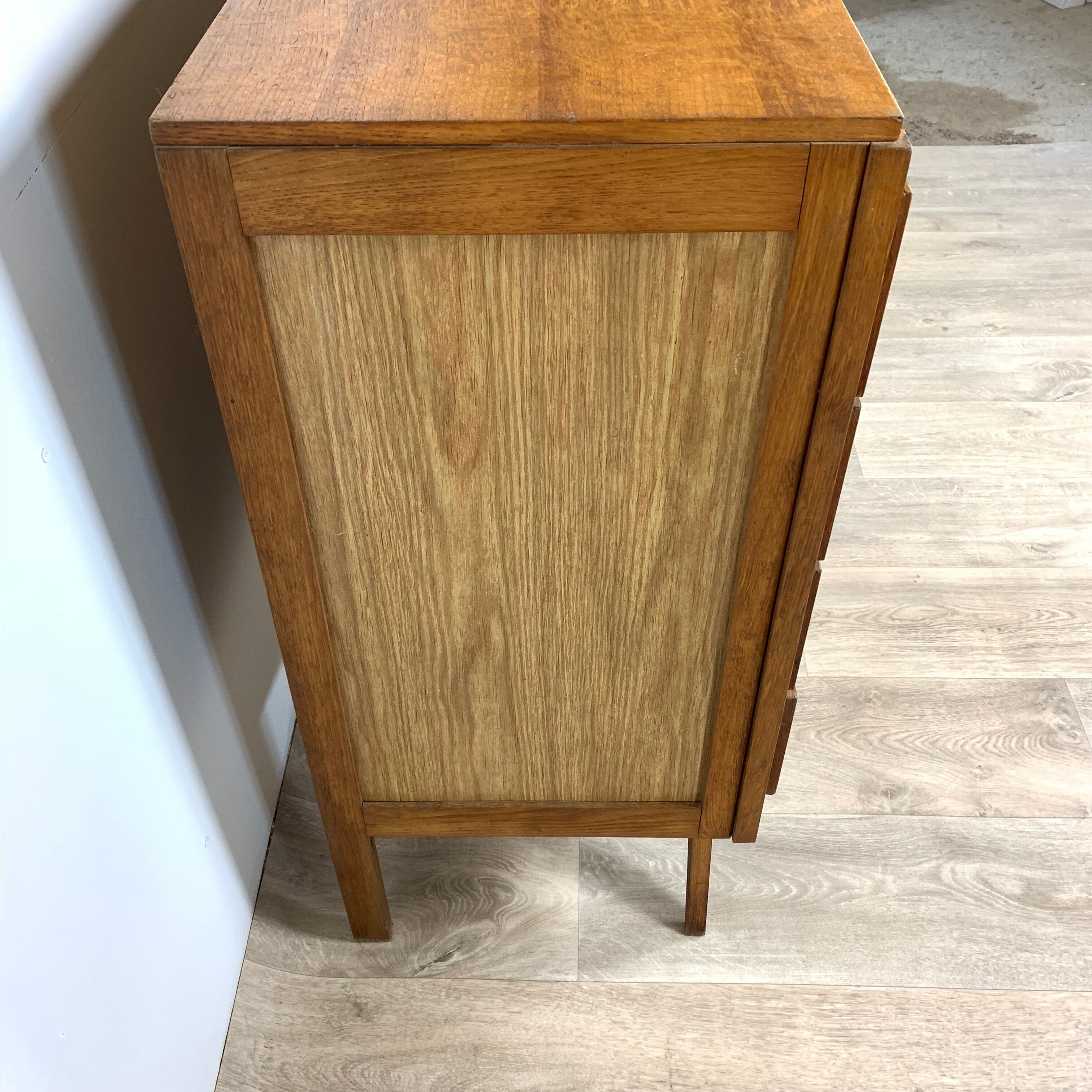 Chest of drawers vintage feet compass