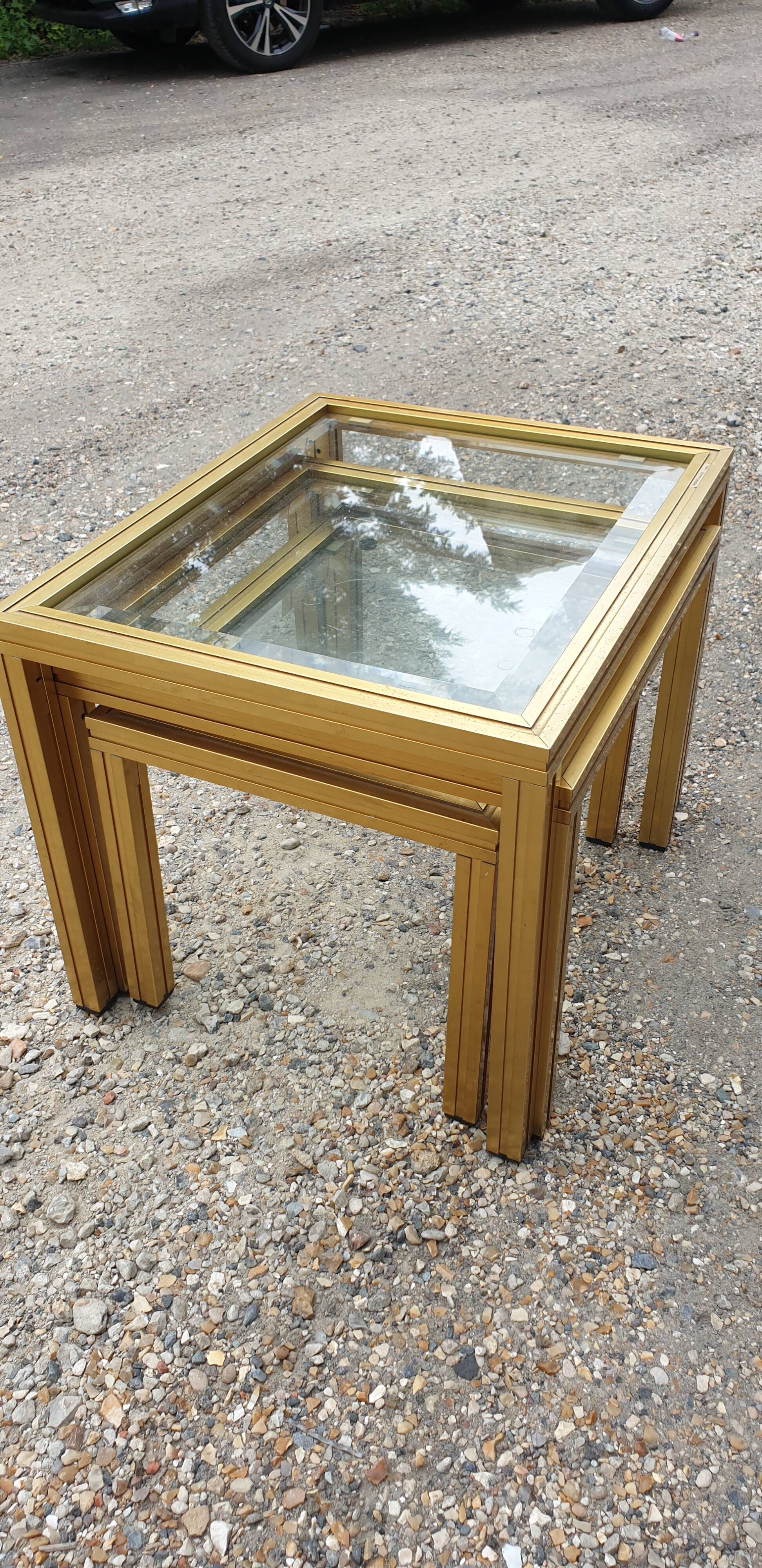 Trundle tables Pierre vandel Paris