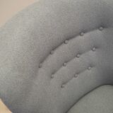 Fauteuil gris, design scandinave, fabrication : Danemark