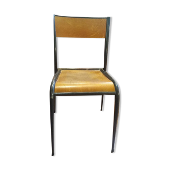 Chaise ecolier ancienne
