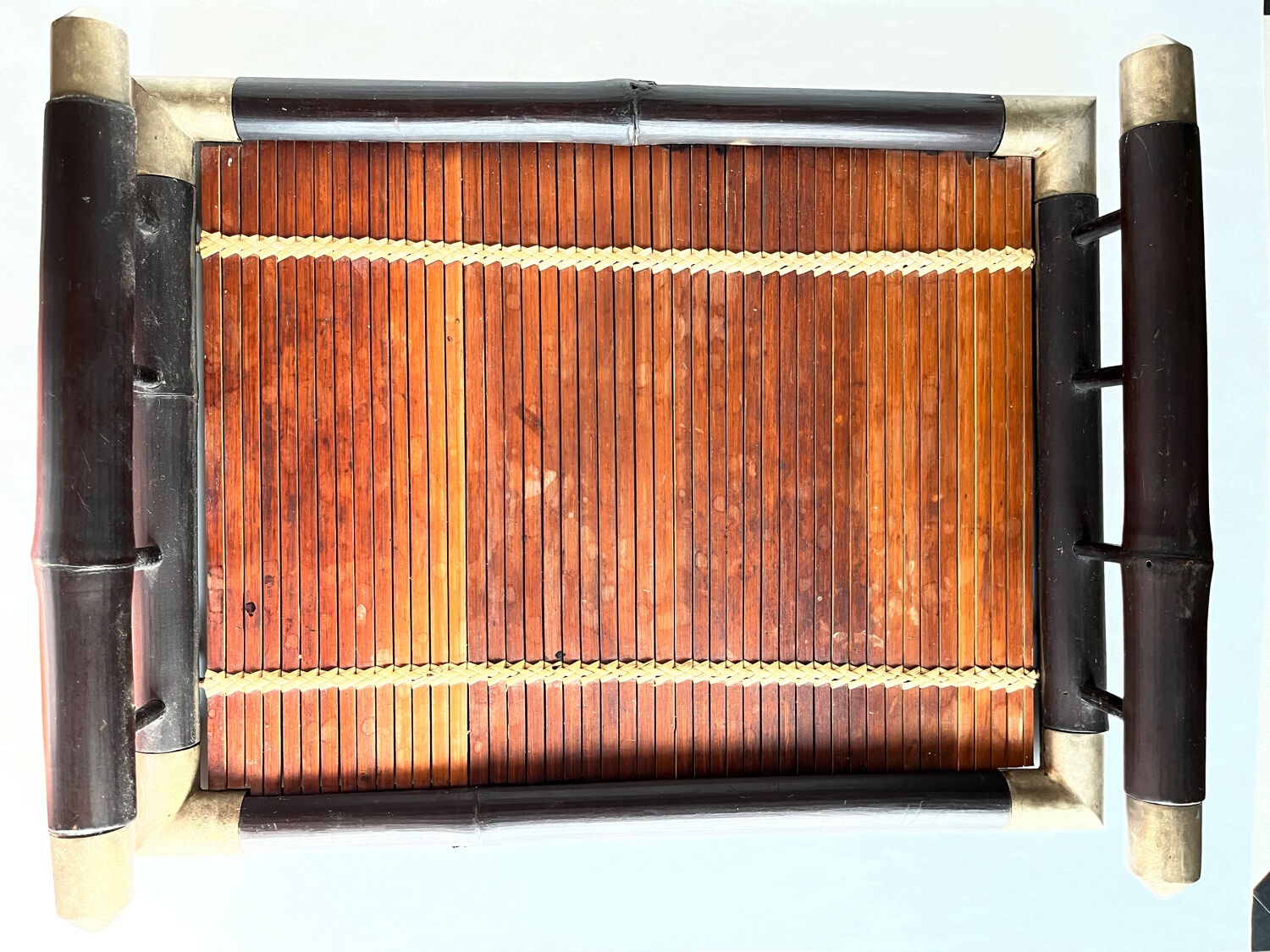 Plateau vintage en bambou