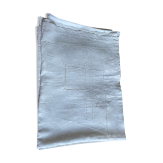 Nappe en lin brodé