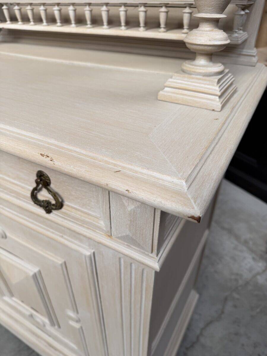 Pair of two-body buffets in solid oak from the early 20th century.