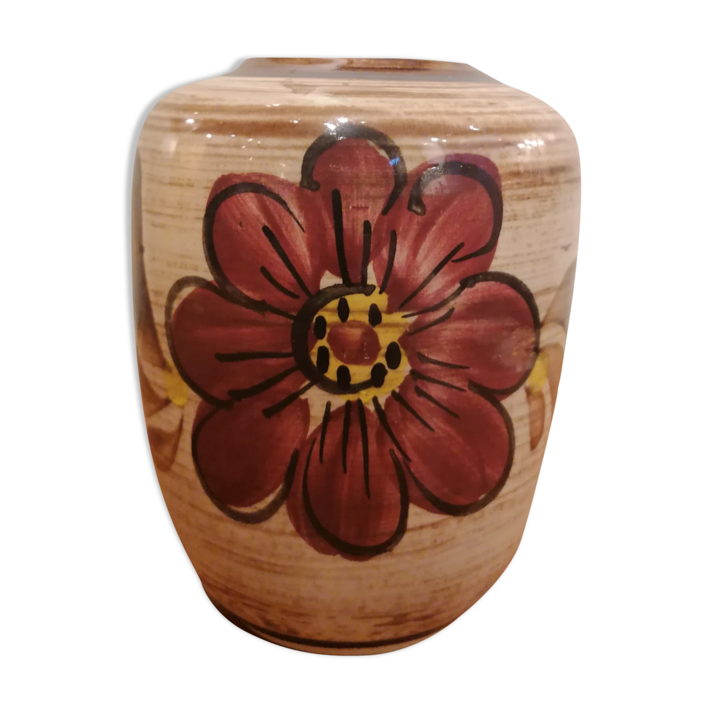 Vintage ceramic vase with flowers