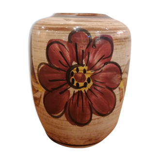 Vintage ceramic vase with flowers