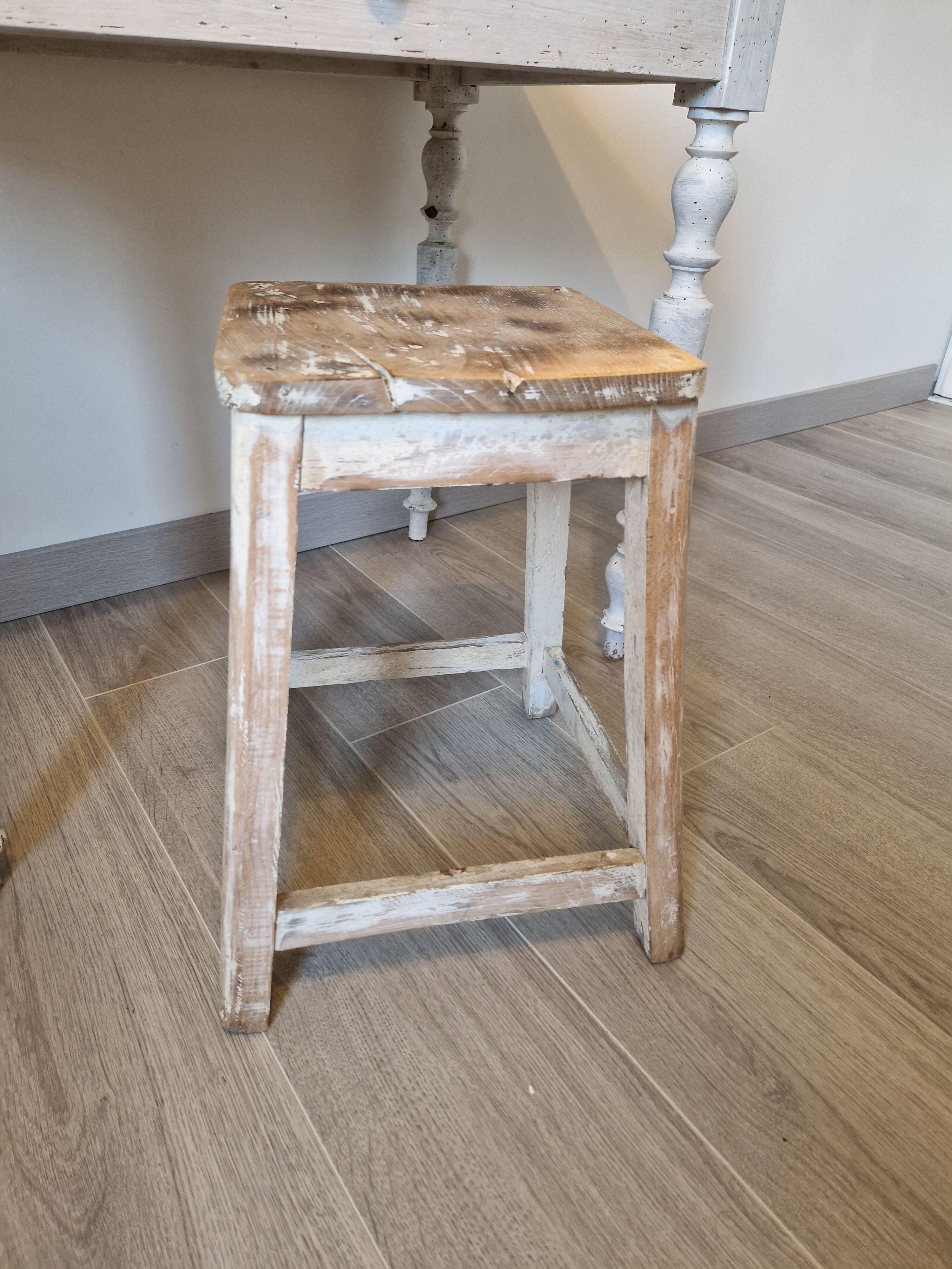 Tabouret de ferme
