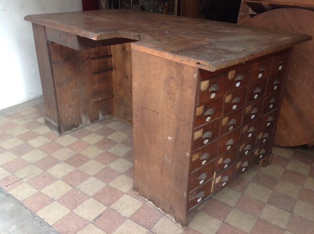 Craft furniture with small oak drawers in late 19th century