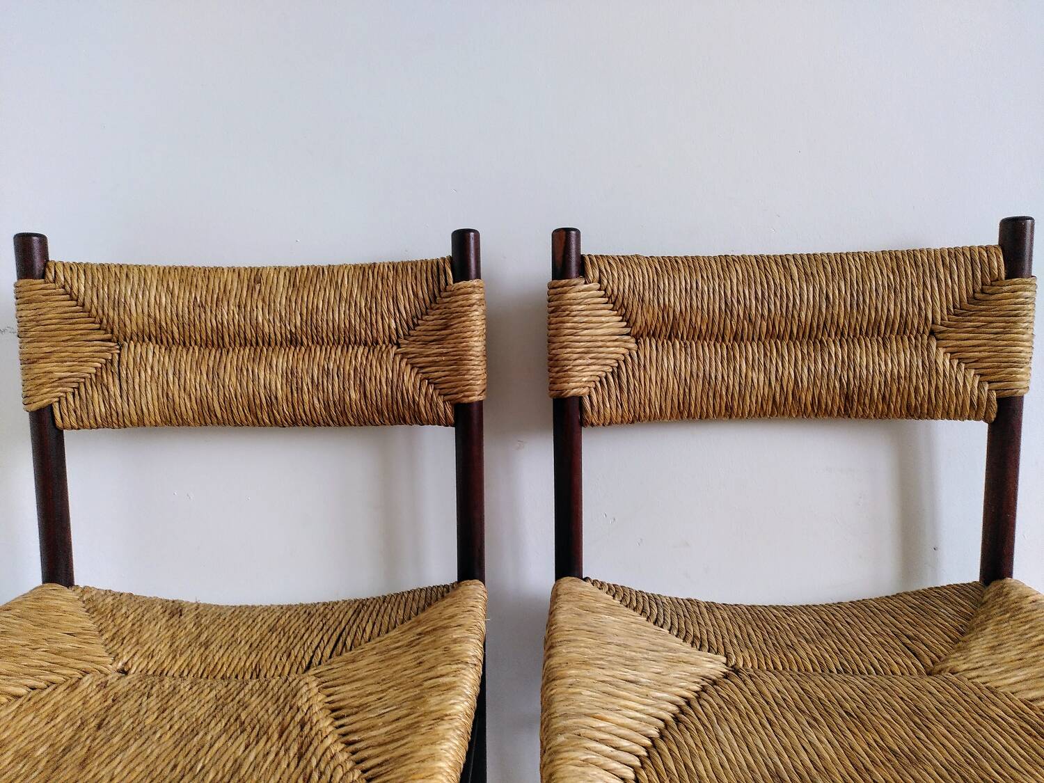 Dordogne chairs, Robert Sentou