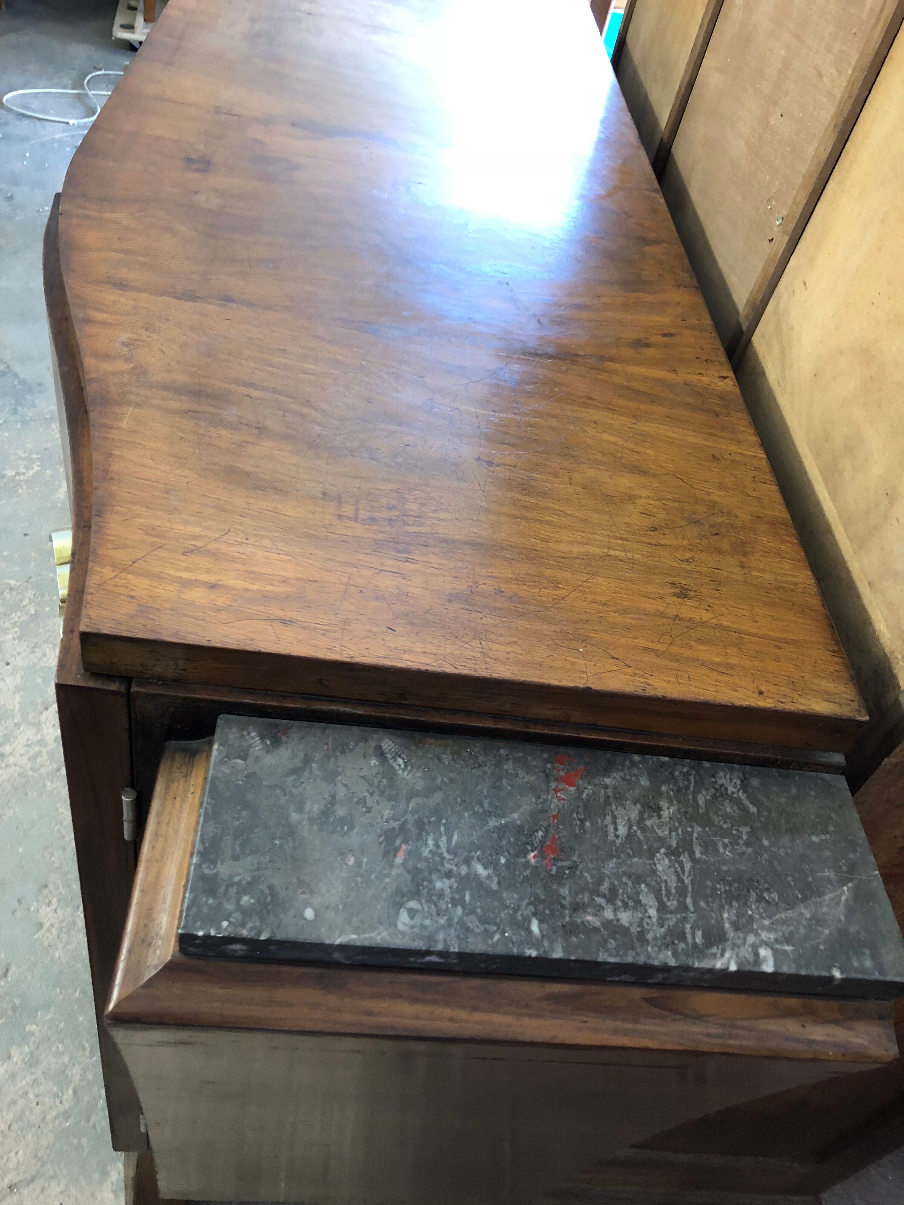 Buffet art deco years 30