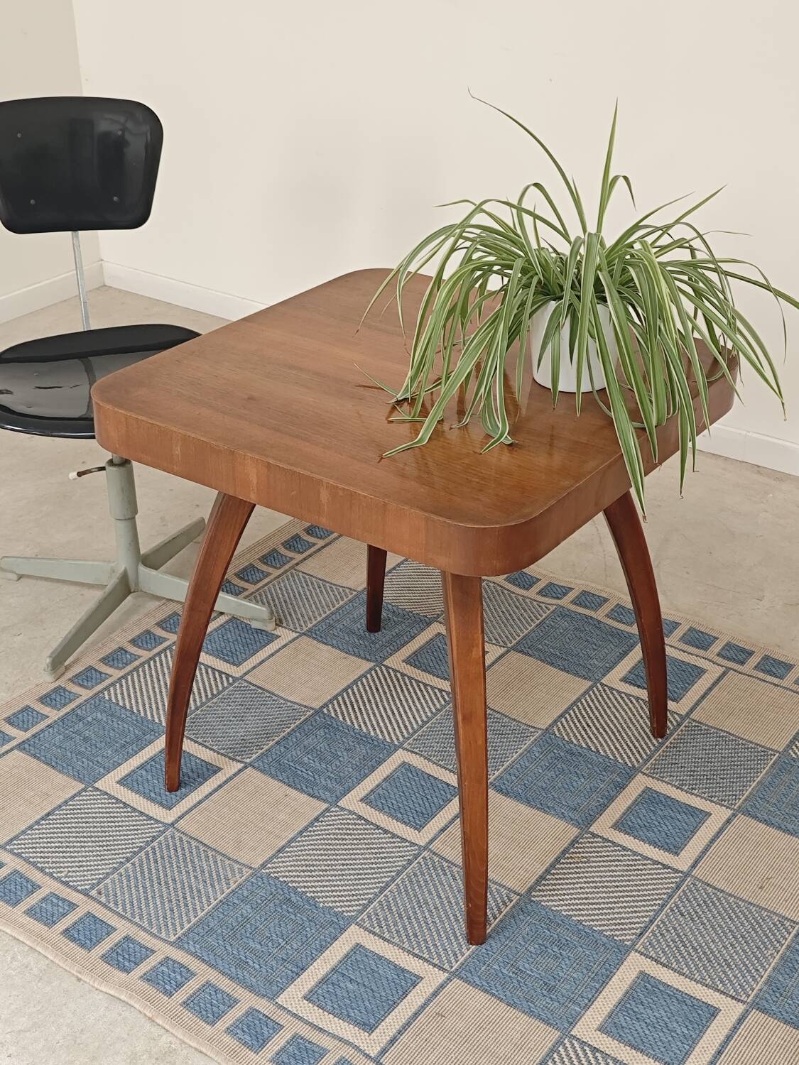 Coffee table H259 spider by Jindrich Halabala for Cesky Nabytek 59