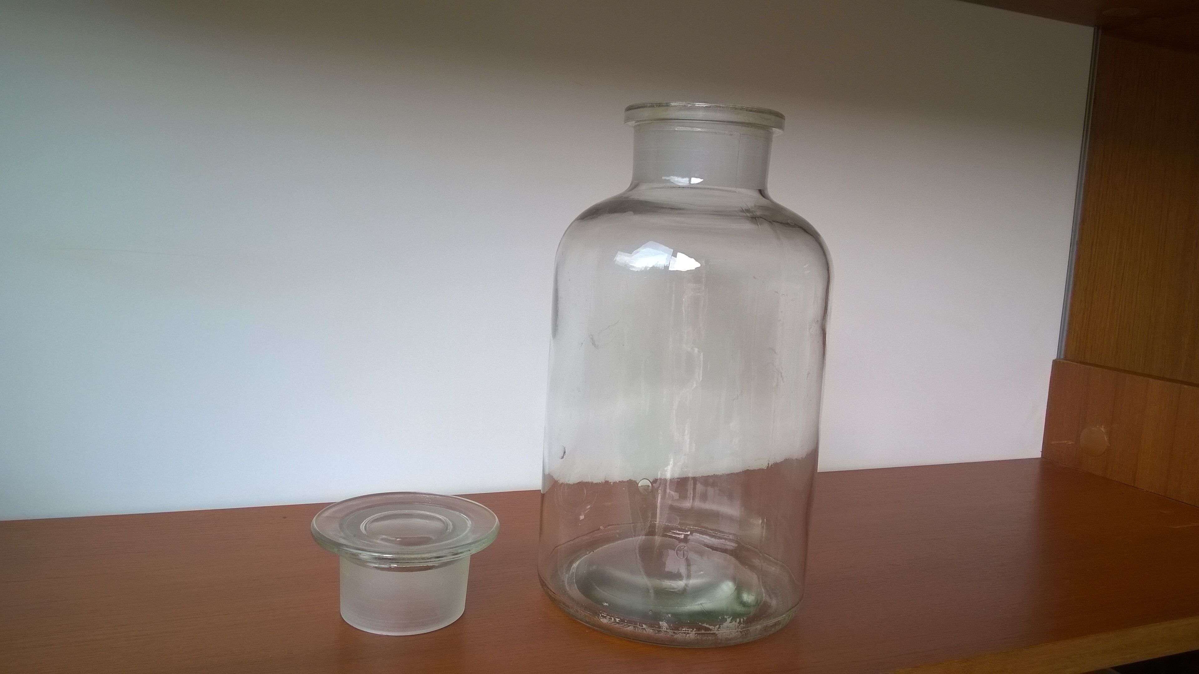 jars a pharmacy glass cap