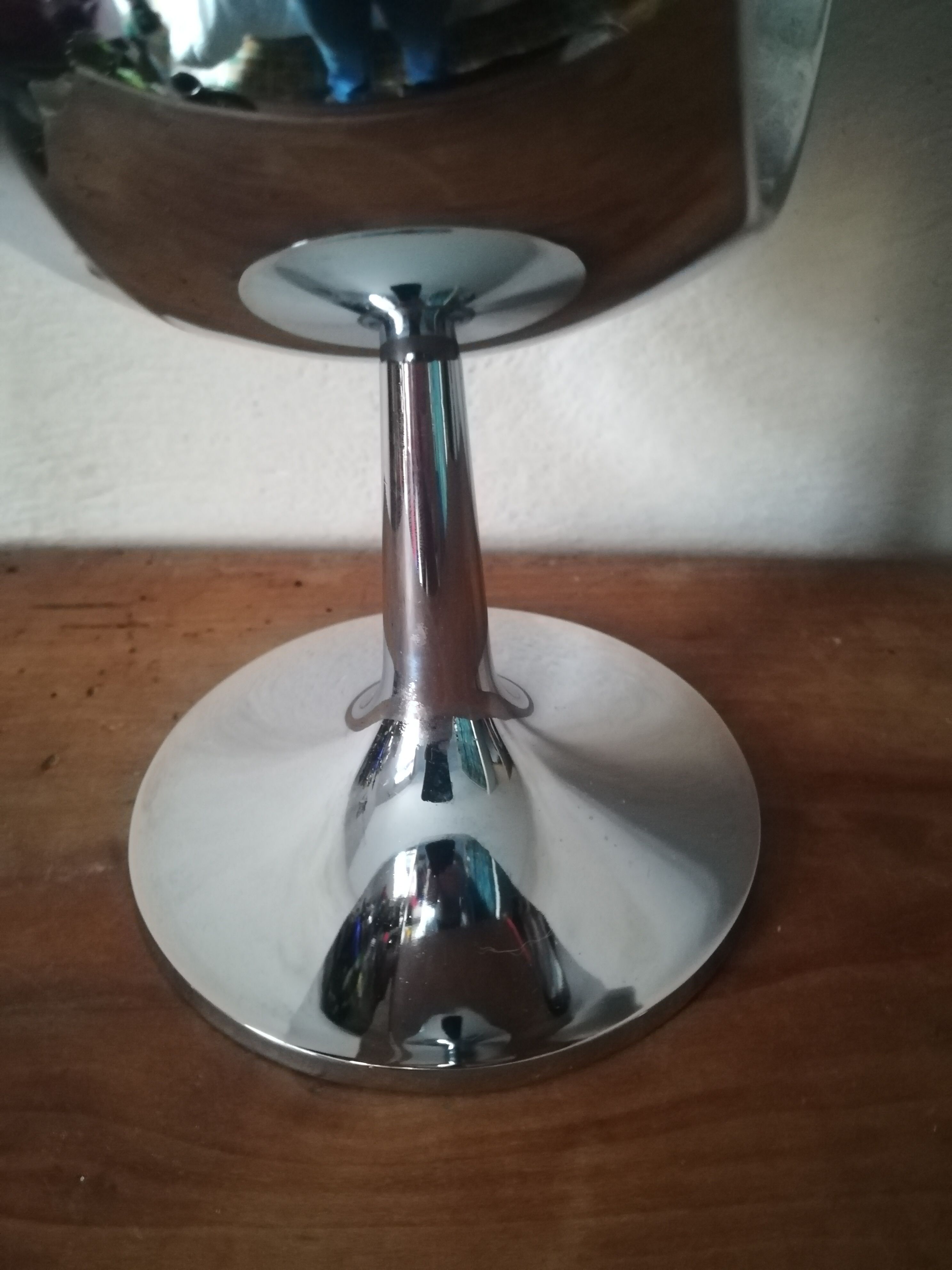 Awakening Space age on chrome tulip foot