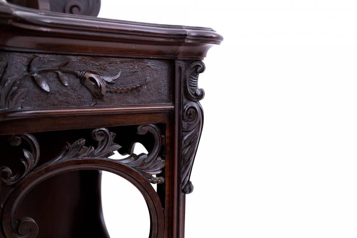 Historic etagere, Northern Europe, circa 1880.