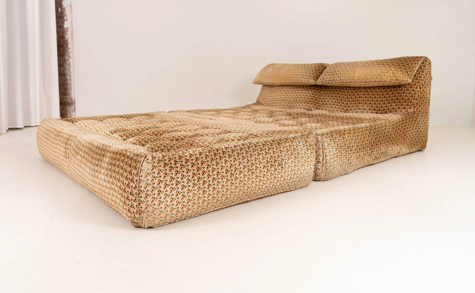 Vintage Bamboletto Daybed by Mario Bellini for B&B Italia, 1975 — Signed, Original Upholstery