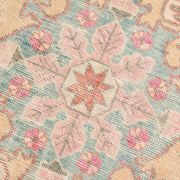 Tapis turc médaillon rouge